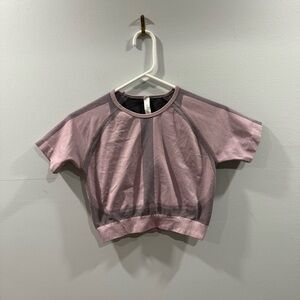Light purple Athletic crop top